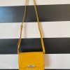Cartera Amarilla Crossbody