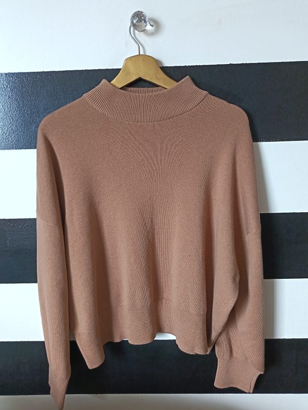 Sweater Zara marron con cuello perkin